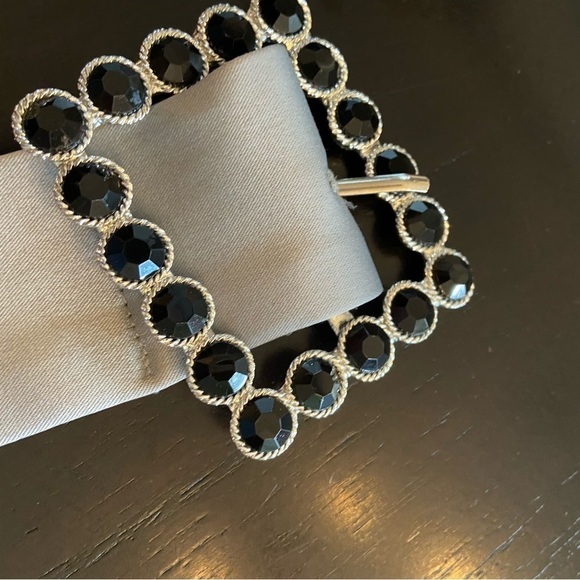 Grey/silver silky belt with black embellished buckle - Picture 3 of 5